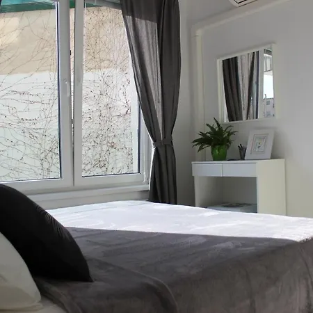 Leo Free Parking - Augusta Apartment *