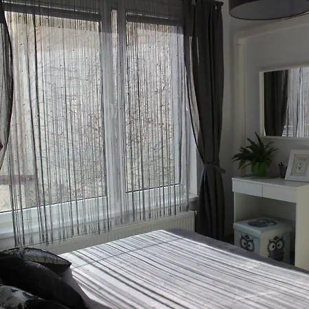 Leo Free Parking - Augusta Apartment Bratislava