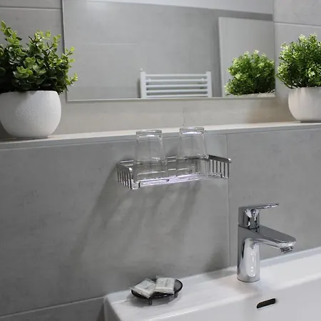 Apartment Leo Free Parking - Augusta Bratislava