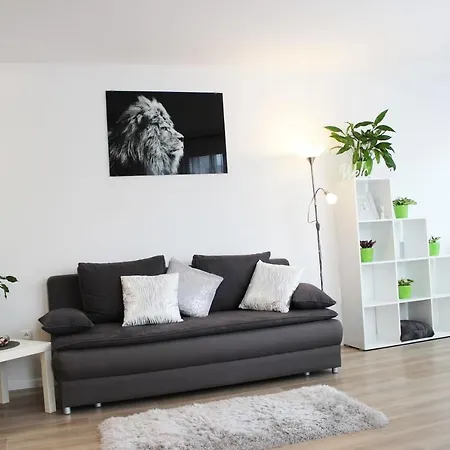 Leo Free Parking - Augusta Bratislava