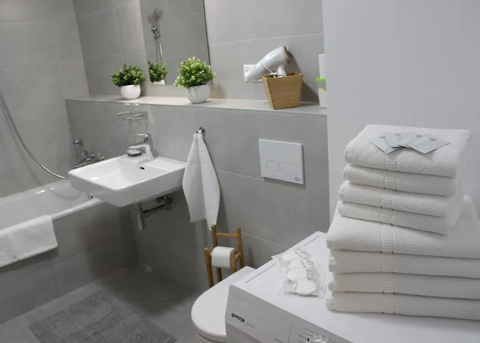 Leo Free Parking - Augusta Appartement