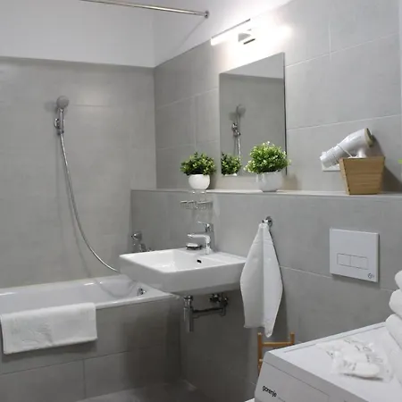 Daire Leo Free Parking - Augusta